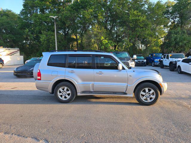 2006 Mitsubishi Montero Limited