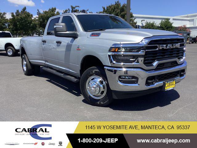 2026 RAM Ram 3500 RAM 3500 TRADESMAN CREW CAB 4X4 8 BOX
