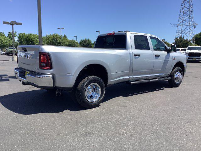 2026 Ram 3500 Tradesman Crew Cab 4x4 8 Box