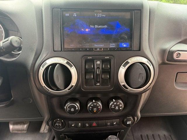 2017 Jeep Wrangler Unlimited Sahara 4x4