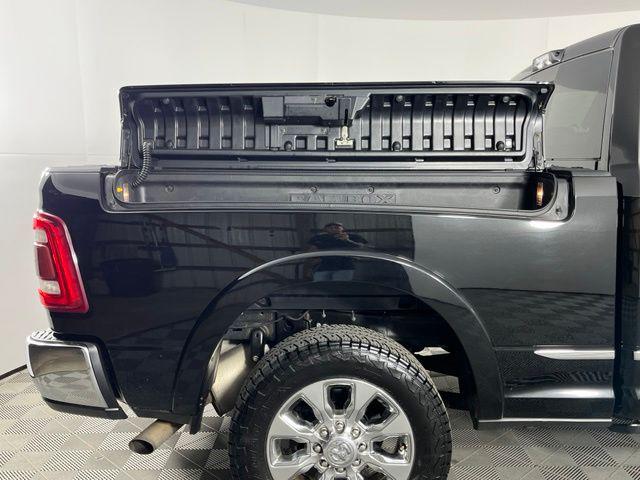 2022 RAM 2500 Limited Crew Cab 4x4 64 Box 2022 RAM 2500 Limited Crew Cab 4x4 64 Box