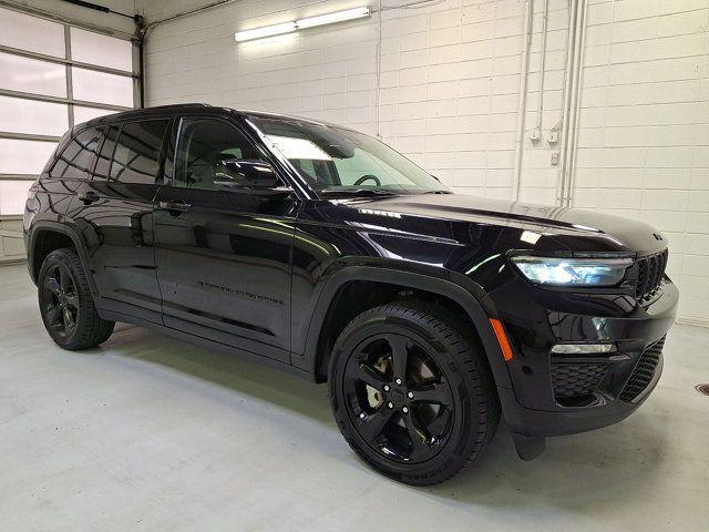 2023 Jeep Grand Cherokee Limited 4x4 2023 Jeep Grand Cherokee Limited 4x4