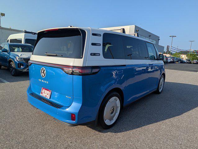 2025 Volkswagen ID. Buzz 1st Edition with 4MOTION 2025 Volkswagen ID. Buzz 1st Edition with 4MOTION