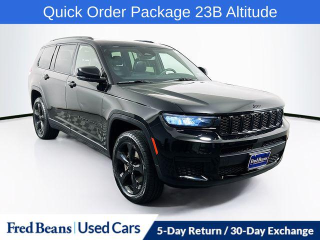 2023 Jeep Grand Cherokee L Altitude 4x4 2023 Jeep Grand Cherokee L Altitude 4x4