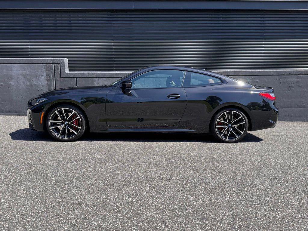 2024 BMW 4 Series M440i xDrive Coupe's photo