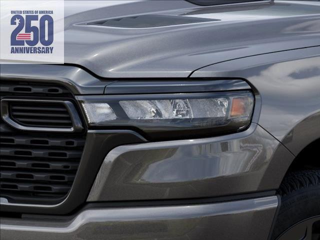2026 Ram 1500 Express Crew Cab 4x4 57 Box