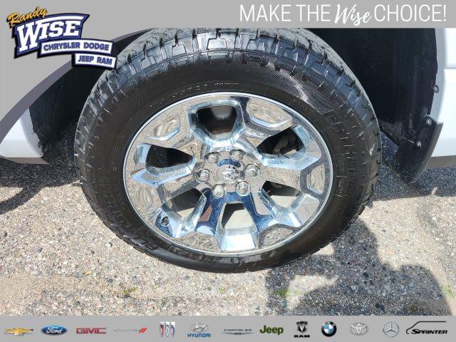 2021 Ram 1500 Big Horn Crew Cab 4x4 5'7" Box