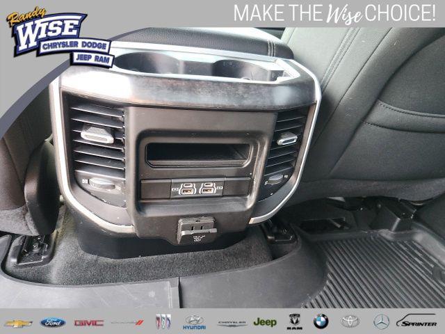 2021 Ram 1500 Big Horn Crew Cab 4x4 5'7" Box