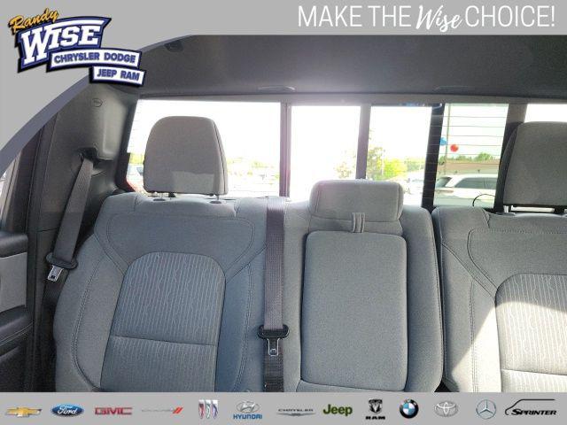 2021 Ram 1500 Big Horn Crew Cab 4x4 5'7" Box
