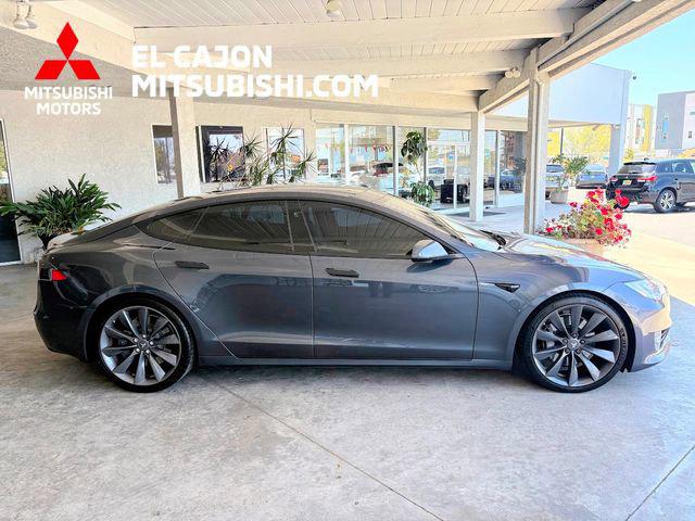 2016 Tesla Model S 90D