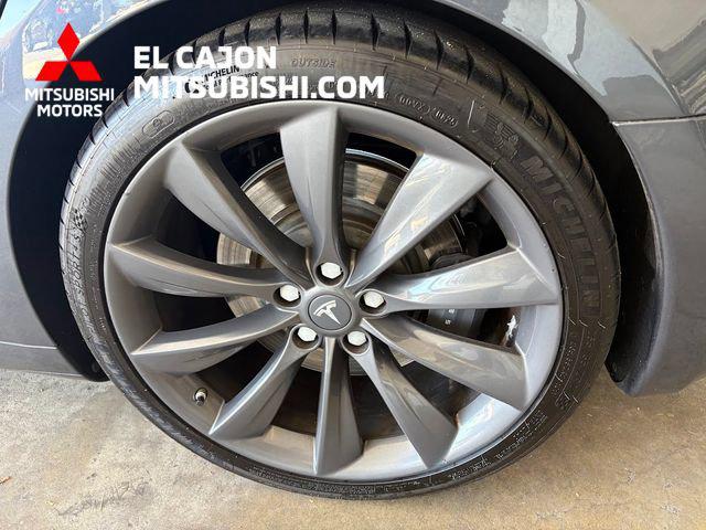 2016 Tesla Model S 90D