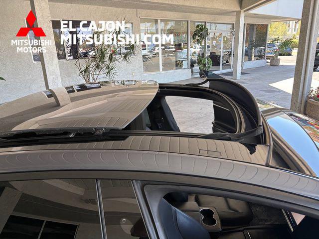 2016 Tesla Model S 90D