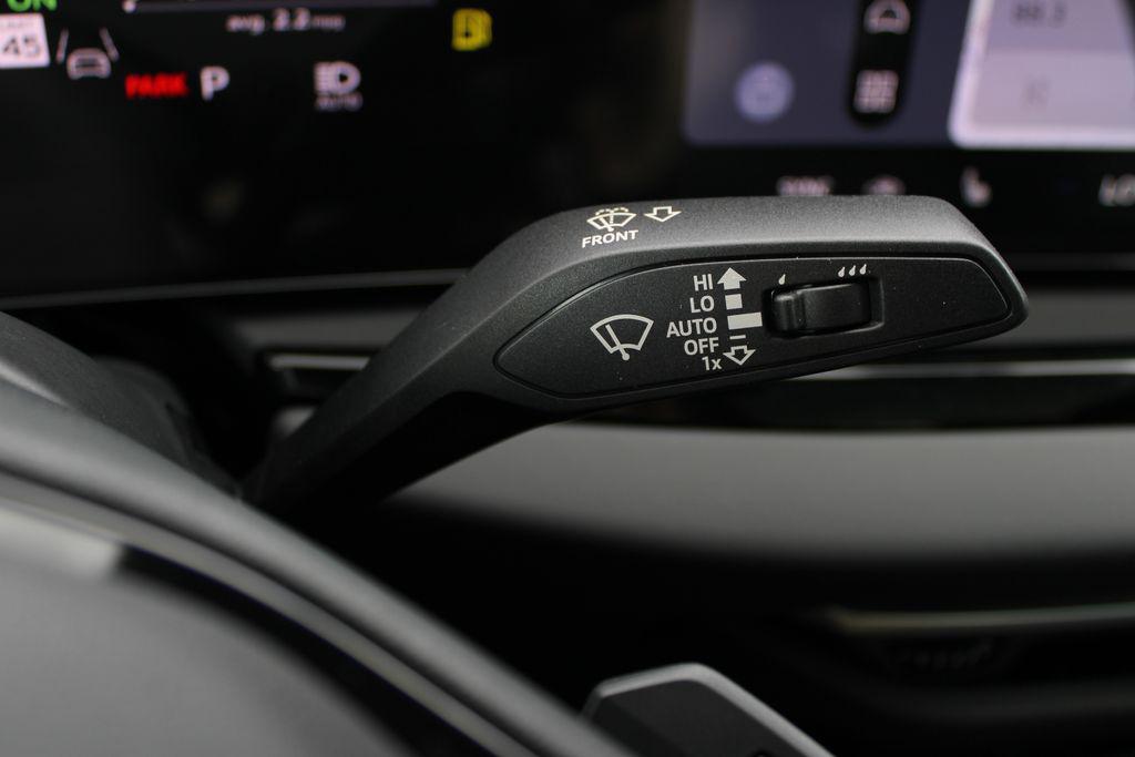 New 2026 Daytona Gray pearl effect Audi Premium Plus TFSI quattro S tronic image 12