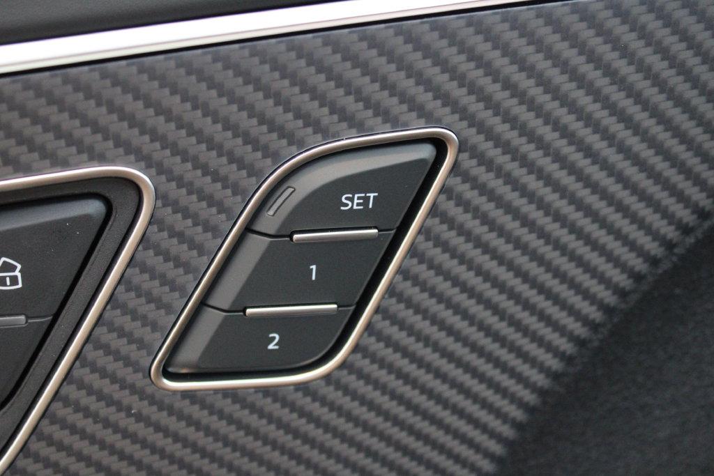 New 2026 Glacier White metallic Audi Prestige image 4
