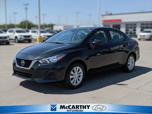 2023 Nissan Versa 1.6 SV Xtronic CVT for sale in LAWRENCE, KS