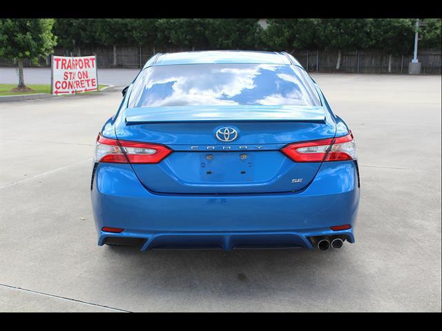 2018 Toyota Camry SE