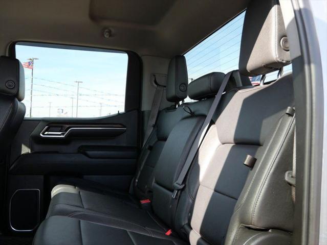 2023 GMC Sierra 1500 4WD Crew Cab Short Box SLT