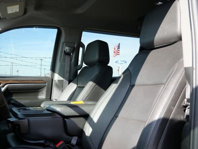 2023 GMC Sierra 1500 4WD Crew Cab Short Box SLT