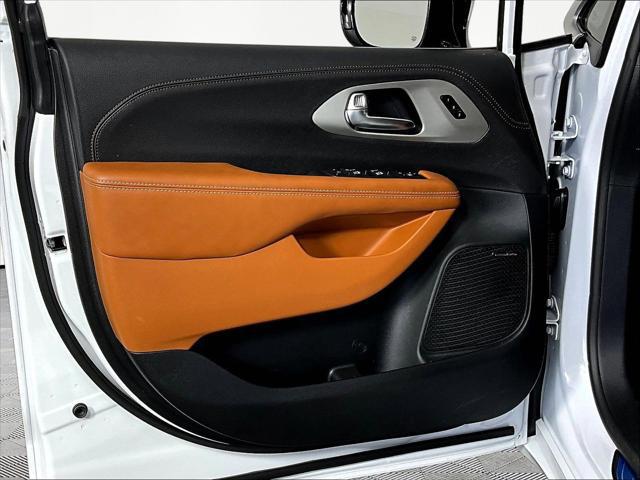 2026 Chrysler Pacifica Pinnacle