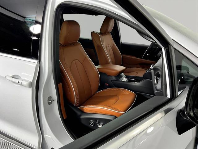 2026 Chrysler Pacifica Pinnacle