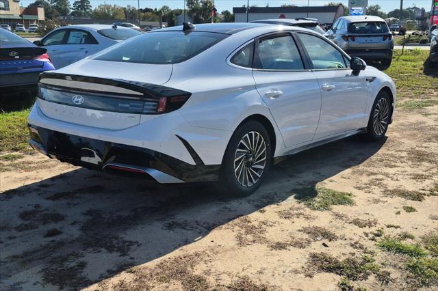 2026 Hyundai Sonata Hybrid Limited
