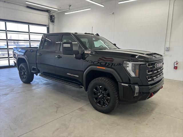 2024 GMC Sierra 2500HD 4WD Crew Cab Standard Bed AT4