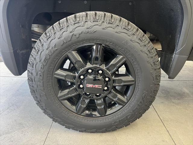 2024 GMC Sierra 2500HD 4WD Crew Cab Standard Bed AT4