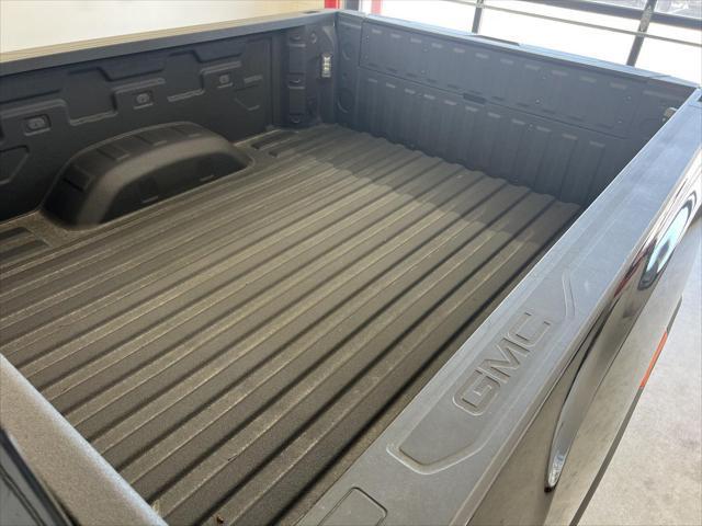 2024 GMC Sierra 2500HD 4WD Crew Cab Standard Bed AT4
