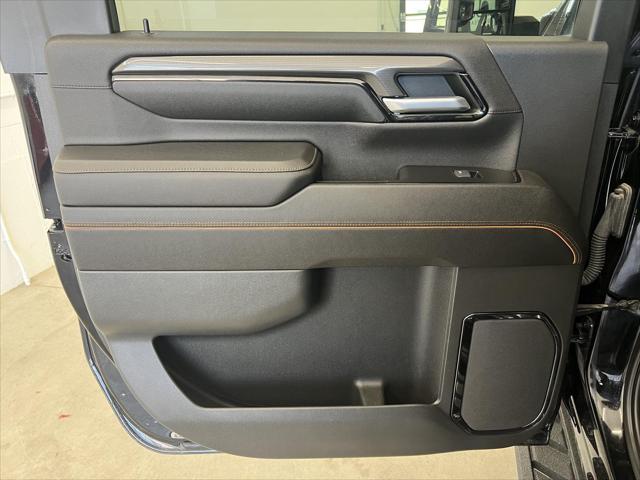 2024 GMC Sierra 2500HD 4WD Crew Cab Standard Bed AT4
