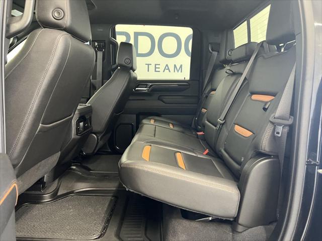 2024 GMC Sierra 2500HD 4WD Crew Cab Standard Bed AT4