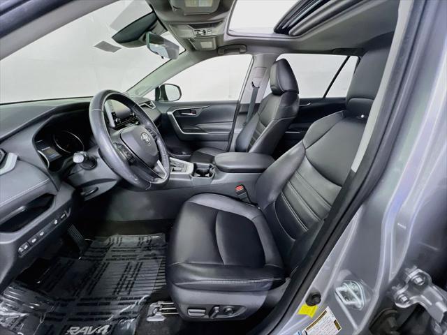 2019 Toyota RAV4 XLE Premium