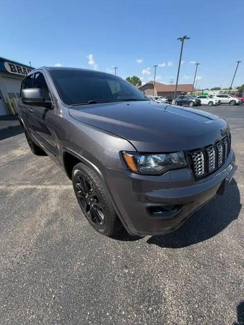 2018 Jeep Grand Cherokee Altitude 4x4 for sale in Appleton, WI