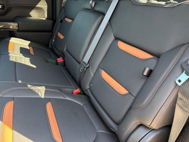 2021 GMC Sierra 1500 4WD Crew Cab Short Box AT4