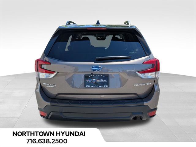 2024 Subaru Forester Premium