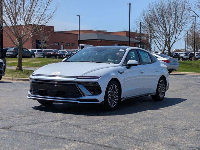2025 Hyundai Sonata Hybrid Limited