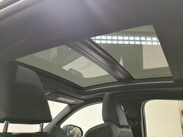2025 BMW Coupe xDrive