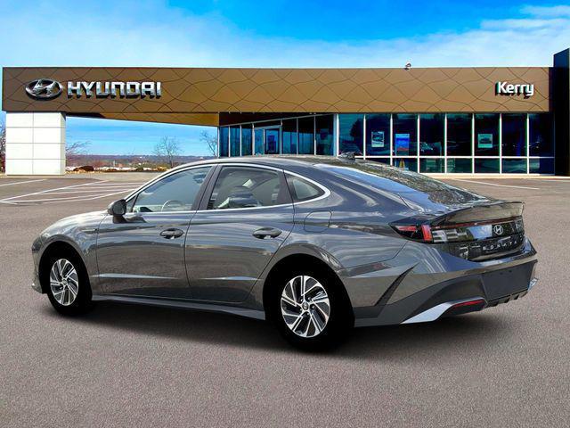 2026 Hyundai Sonata Hybrid Blue