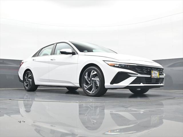 2025 Hyundai Elantra Hybrid Limited
