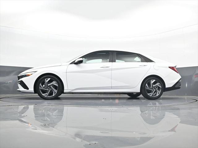 2025 Hyundai Elantra Hybrid Limited