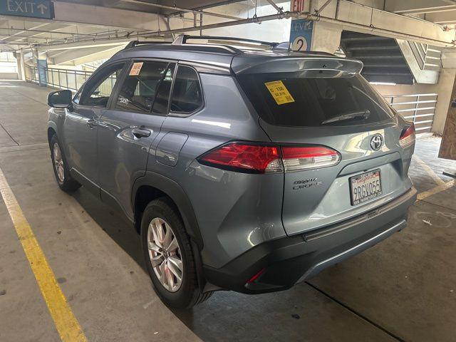 2024 Toyota Corolla Cross LE