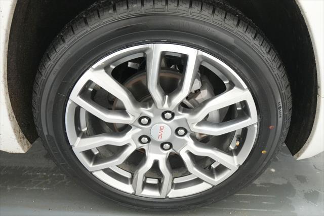 2024 GMC Terrain AWD Denali