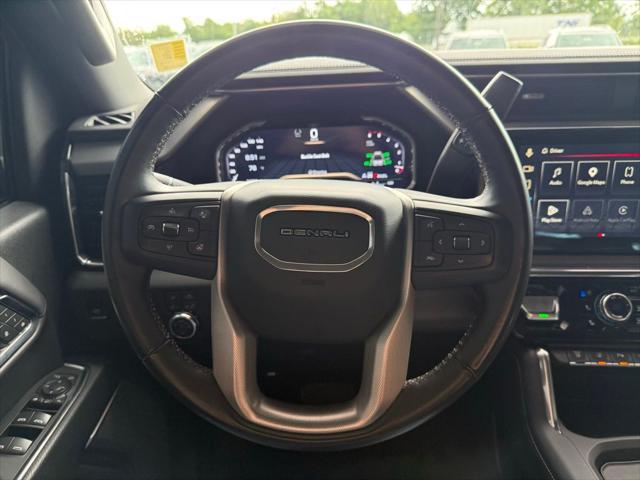 2024 GMC Sierra 2500HD 4WD Crew Cab Standard Bed Denali