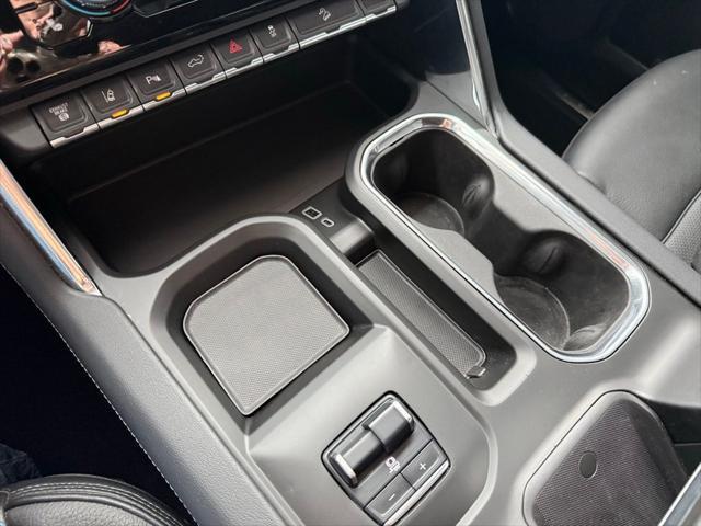 2024 GMC Sierra 2500HD 4WD Crew Cab Standard Bed Denali