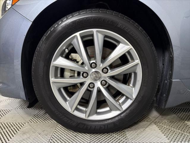 2015 INFINITI Q50 Premium