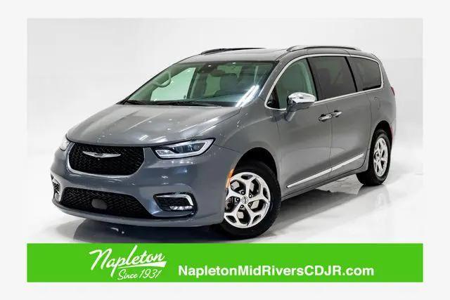 2021 Chrysler Pacifica Limited AWD for sale in St Peters, MO