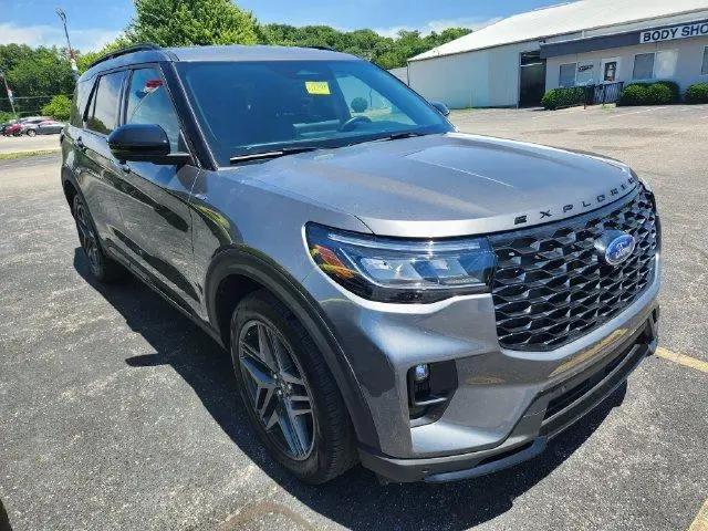 2025 Ford Explorer ST-Line for sale in Moline, IL