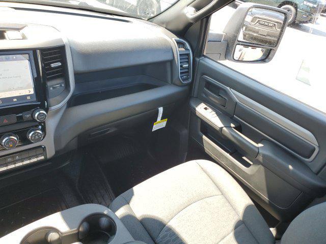 2026 Ram 3500 Chassis Cab Tradesman/Big Horn
