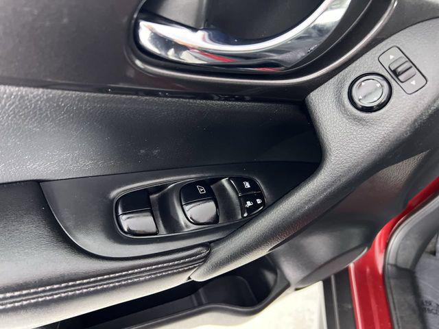 2020 Nissan Rogue SV FWD