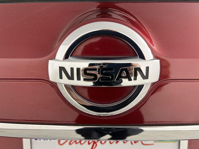 2020 Nissan Rogue SV FWD