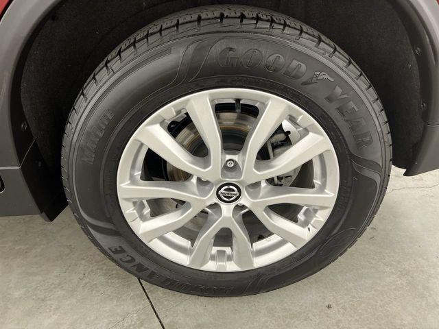 2020 Nissan Rogue SV FWD